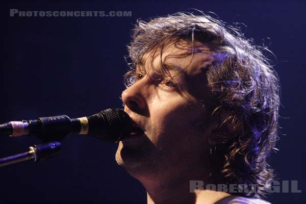 YANN TIERSEN - 2005-06-23 - PARIS - La Cigale - 